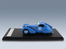 Bugatti T51 Dubos No. 44 Rally Paris-Nice 1931 Matrix Scale Models 1:43 scale model - side view on display base