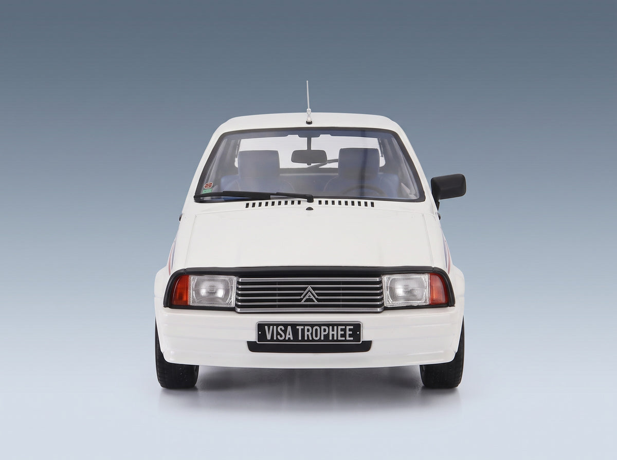Citroën Visa Gr.B Trophée 1983 White Otto-Mobile 1:18 scale model - front view