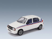 Citroën Visa Gr.B Trophée 1983 White Otto-Mobile 1:18 scale model - front three-quarter view