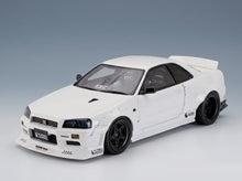 Nissan Skyline GT-R BNR34 by KRC 2019 White Otto-Mobile 1:18 scale model - front three-quarter view