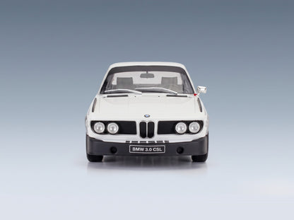 BMW 3.0 CSL Coupé 1972 White Otto-Mobile 1:18 scale model - front view