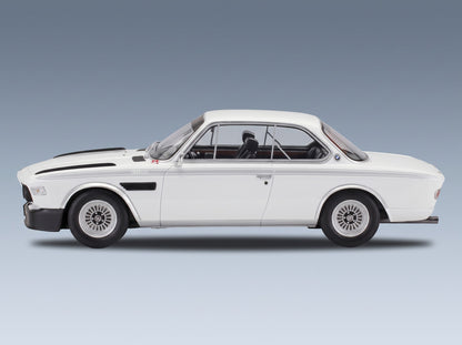 BMW 3.0 CSL Coupé 1972 White Otto-Mobile 1:18 scale model - side view