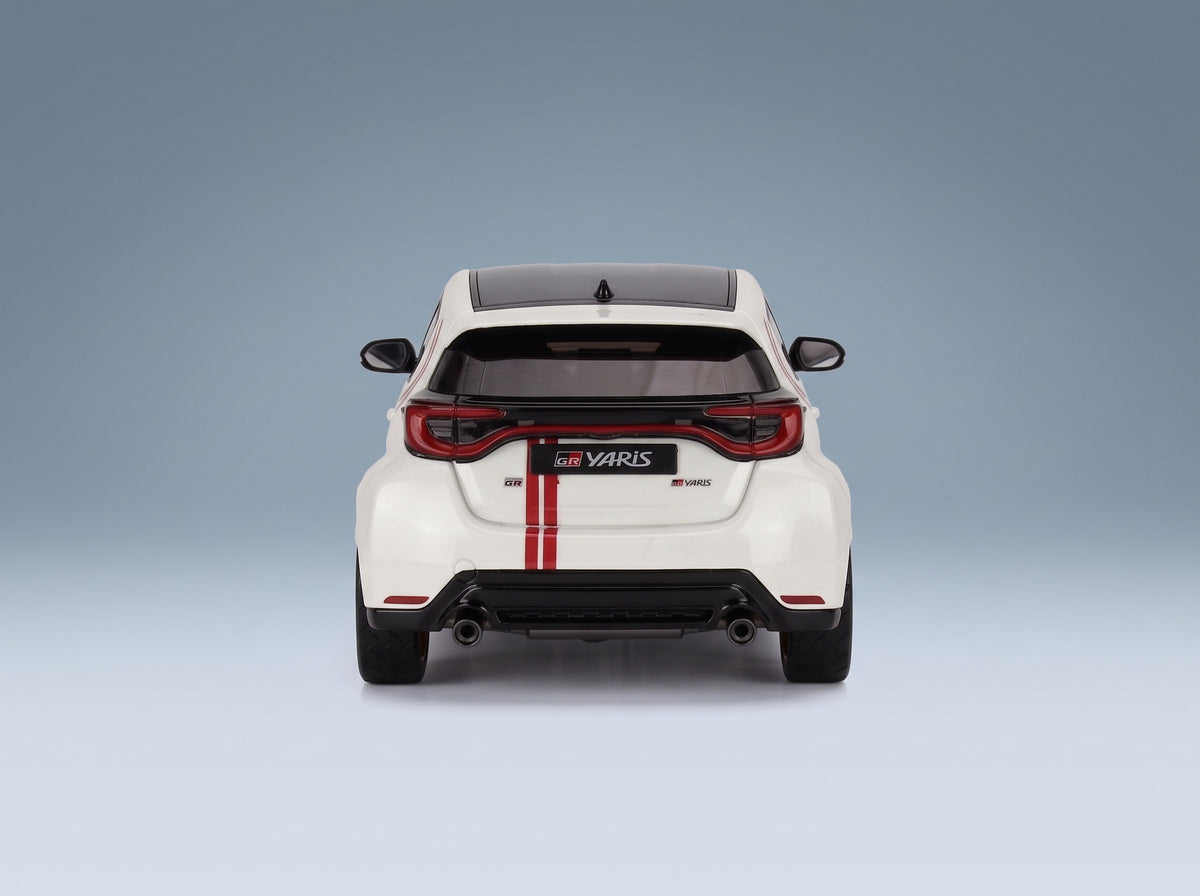 Toyota Yaris GR TGR Italy Limited Edition 2024 White Red Otto-Mobile 1:18 scale model - rear view