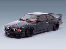 BMW M635 CSi E24 Widebody by Coutner 2021 Metallic Blue Otto-Mobile 1:18 scale model - front three-quarter view