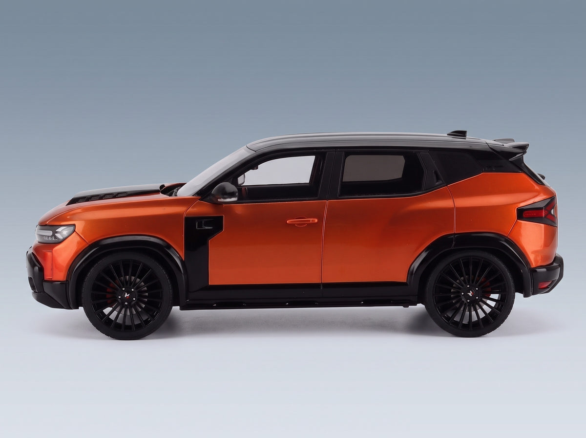Dacia Duster Redust Sport 4x2 Hybrid 2025 Orange Otto-Mobile 1:18 scale model - side view