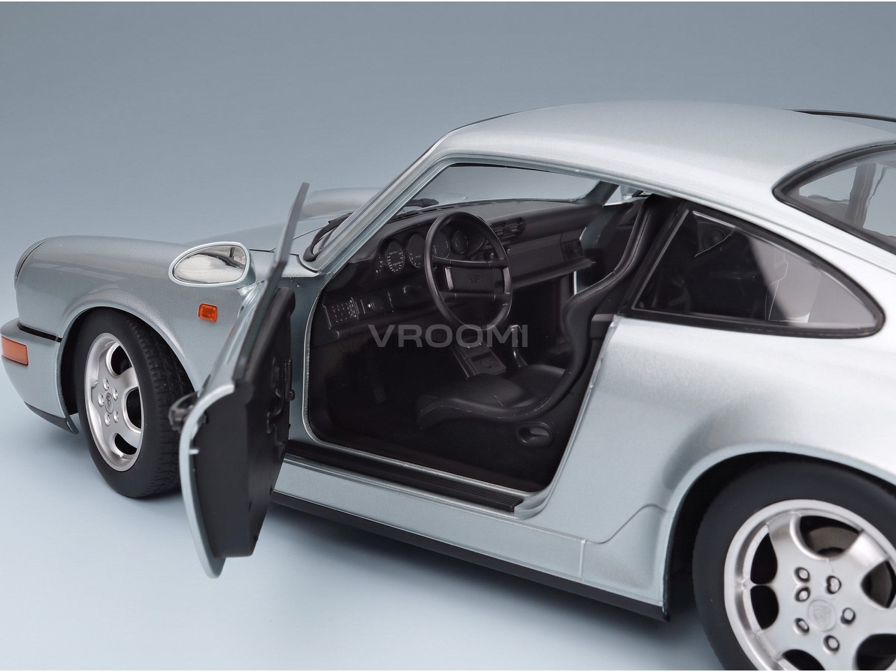 Porsche 911 964 RS with Cup Rims 1992 Polar White KK Scale 1:12 scale model - interior
