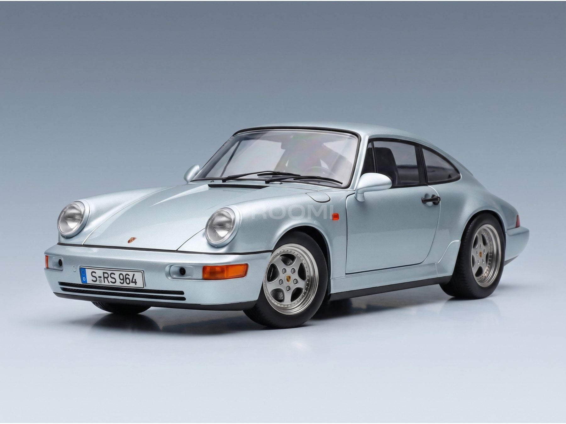 Porsche 911 964 RS with Speedline Rims 1992 Polar White KK Scale 1:12 scale model - front three-quarter view