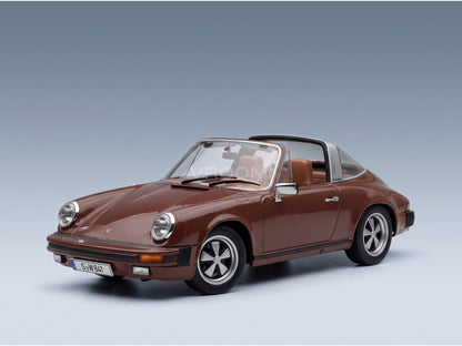 Porsche 911 SC Targa 1975 Brown KK Scale 1:18 scale model - front three-quarter view