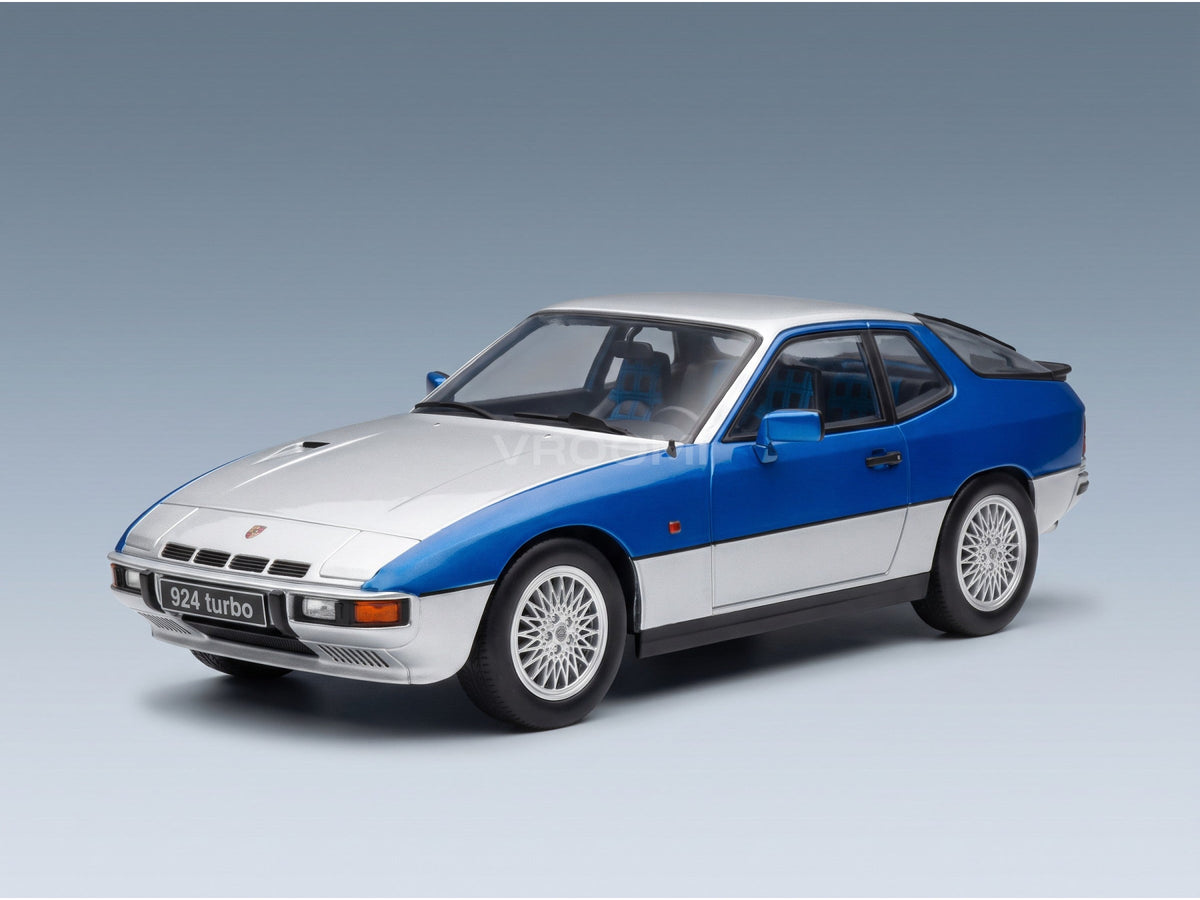 Porsche 924 Turbo Coupé 1986 Silver Blue Metallic KK Scale 1:18 scale model - front three-quarter view
