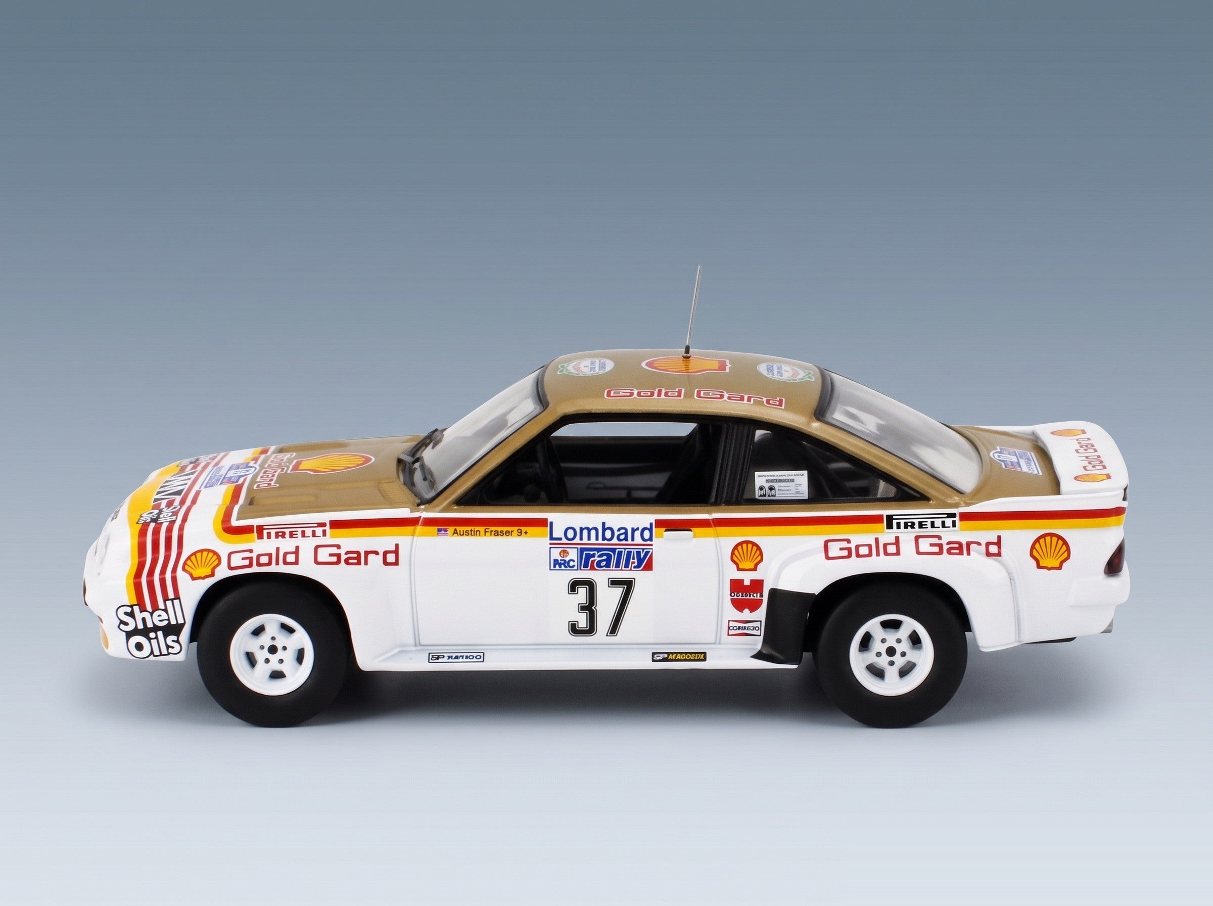 Opel Manta 400 Team GM Dealer Sport No. 37 Bertie Fisher Austin Frazer Rally RAC Lombard 1984 IXO Models 1:43 scale model - side view