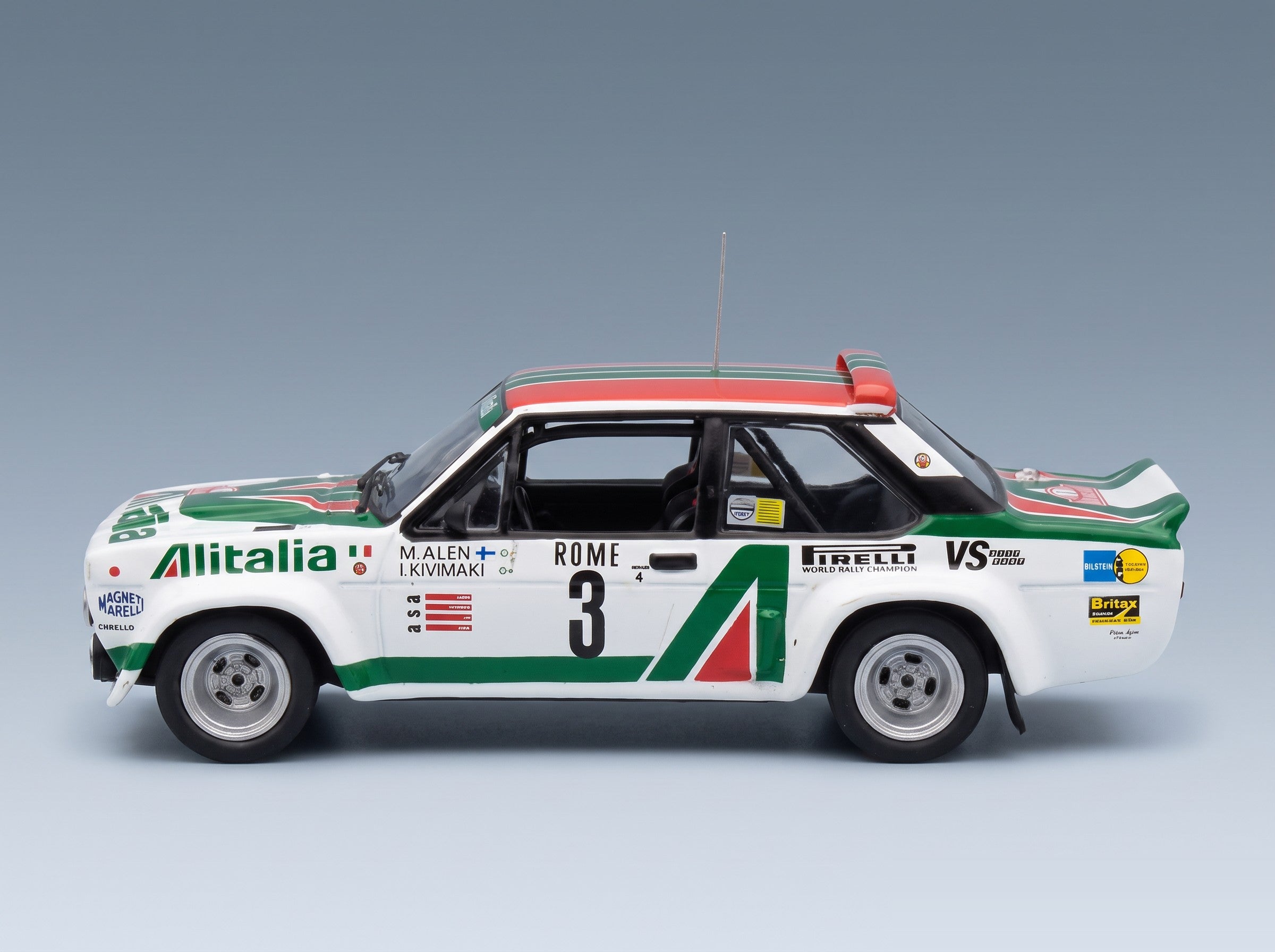 Fiat 131 Abarth Team Alitalia No. 3 Markku Alen Ilkka Kivimäki 3rd Rally Monte Carlo 1979 IXO Models 1:43 scale model - side view