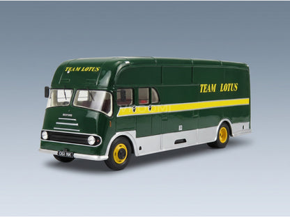Bedford Truck Team Lotus Car Transporter 1961 Spark Model 1:43 scale model - front three-quarter view