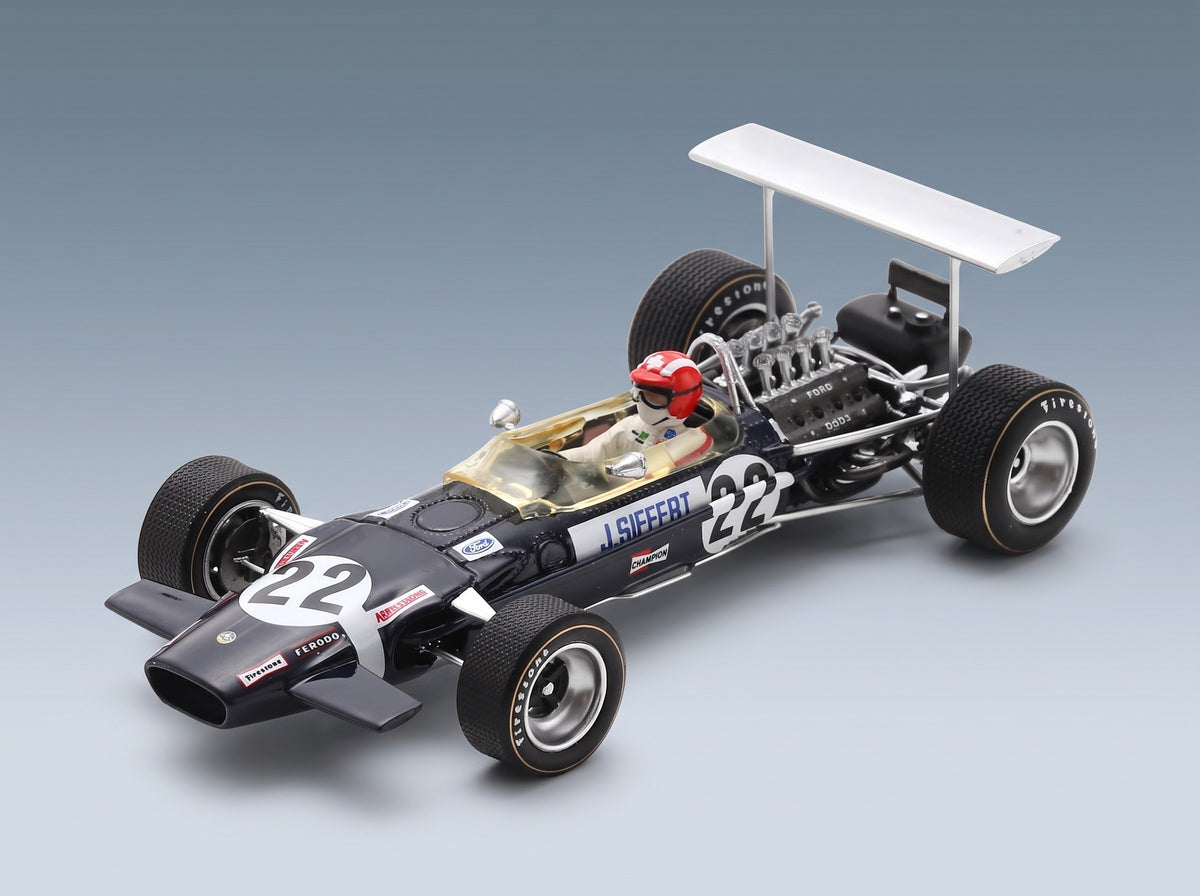Lotus 49B Rob Walker Racing Team No. 22 Jo Siffert Winner British GP 1968 Spark Model 1:43 scale model - front three-quarter view
