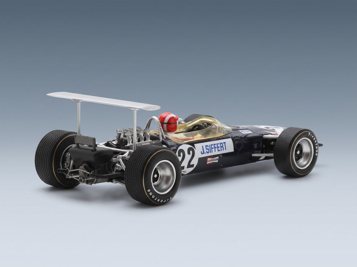 Lotus 49B Rob Walker Racing Team No. 22 Jo Siffert Winner British GP 1968 Spark Model 1:43 scale model - rear three-quarter view
