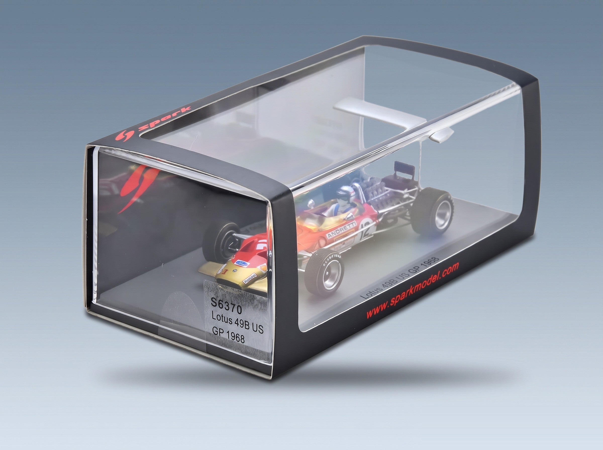 Lotus 49B Gold Leaf Team Lotus No. 12 Mario Andretti Winner USA GP 1968 Spark Model 1:43 scale model - original packaging