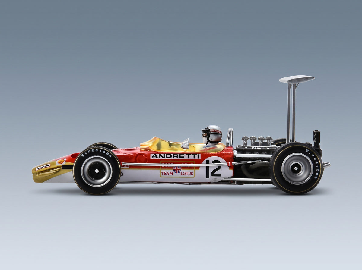 Lotus 49B Gold Leaf Team Lotus No. 12 Mario Andretti Winner USA GP 1968 Spark Model 1:43 scale model - side view