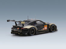 Porsche 911 992 RSR-19 GR Racing No. 86 Wainwright Pera Barker 8h Bahrain 2023 Spark Model 1:43 - rear three-quarter view