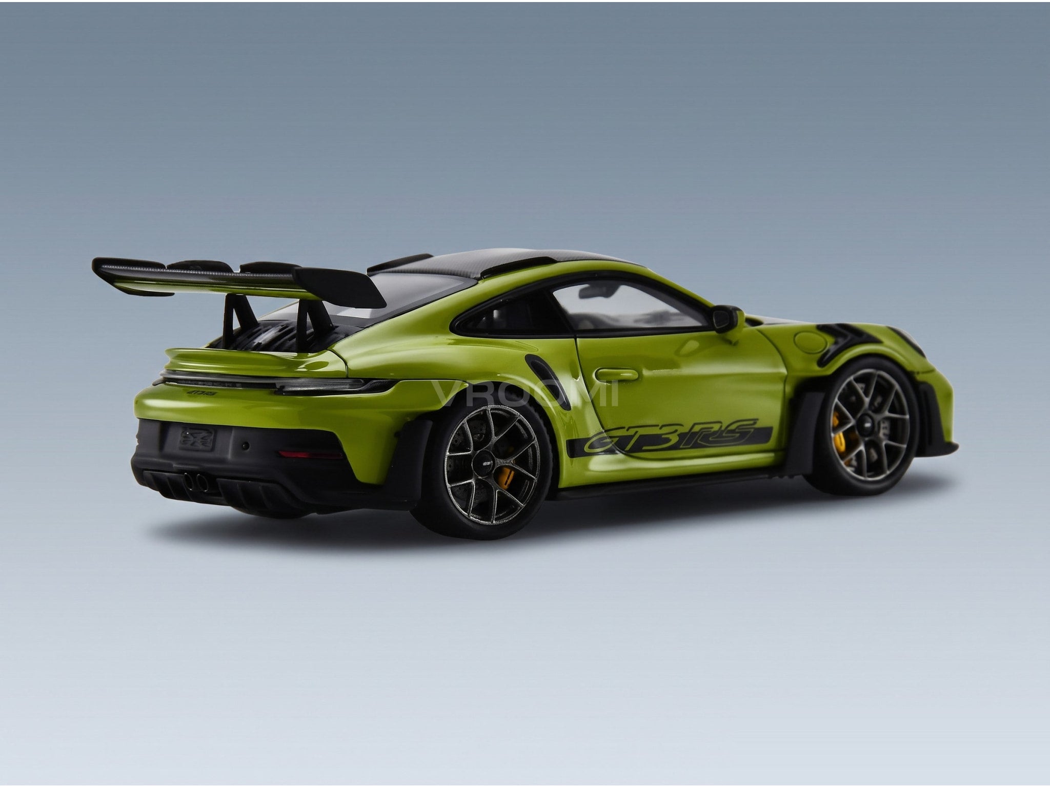 Porsche 911 992 GT3 RS Weissach Package Coupé 2023 Green Black Spark Model 1:43 scale model - rear three-quarter view