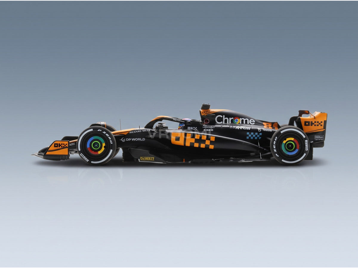 McLaren F1 MCL60 Team McLaren No. 81 3rd Japan GP Oscar Piastri 2023 Spark Model 1:43 scale model - side view