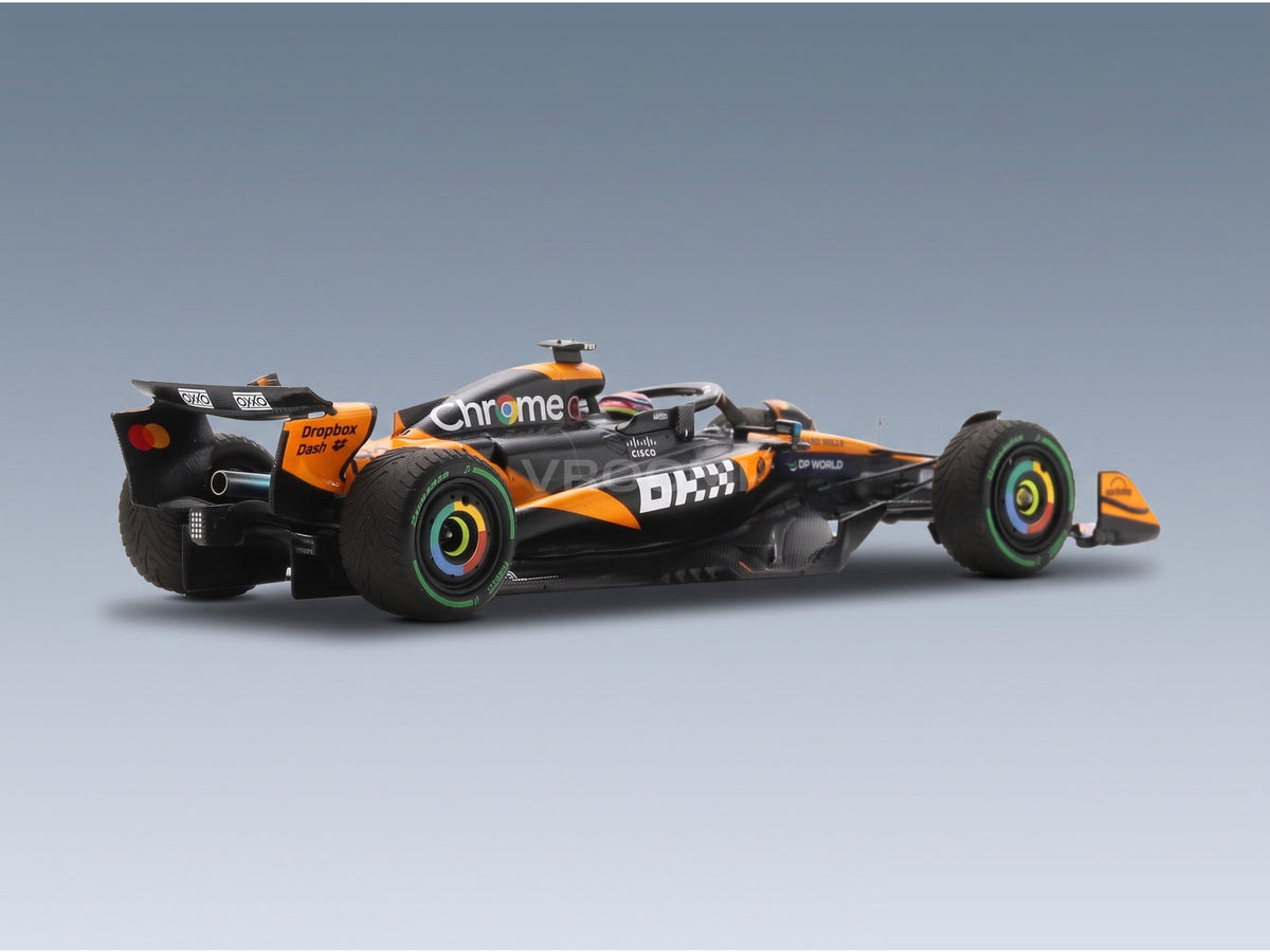 McLaren F1 MCL39 McLaren No. 81 Oscar Piastri Winner Belgium GP with Rain Tyres 2025 Spark Model 1:43 scale model - rear three-quarter view