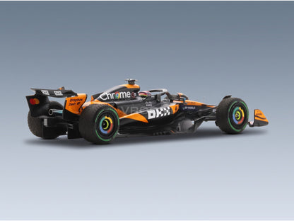McLaren F1 MCL39 McLaren No. 81 Oscar Piastri Winner Belgium GP with Rain Tyres 2025 Spark Model 1:43 scale model - rear three-quarter view