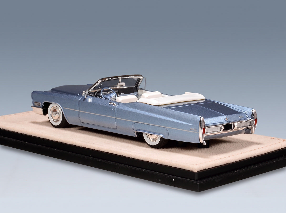 Cadillac De Ville Cabriolet Open 1967 Marina Blue Metallic Stamp Models 1:43 scale model - rear three-quarter view