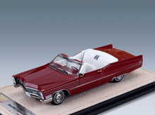 Cadillac De Ville Cabriolet Open 1967 Flamenco Red Stamp Models 1:43 scale model - front three-quarter view