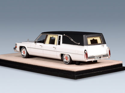 Cadillac Superior Hearse 1980 White Black Stamp Models 1:43 scale model - rear three-quarter view
