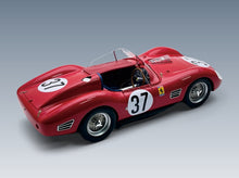 Ferrari Dino 196S Spider No. 37 William Helburn Skip Hudson John Fulp 12h Sebring 1961 Tecnomodel 1:18 scale model - rear three-quarter view