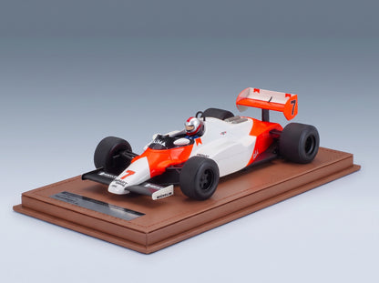 McLaren F1 MP4/1C No. 7 John Watson Winner USA Long Beach GP 1983 with Driver Tecnomodel 1:18 scale model - side view on display base