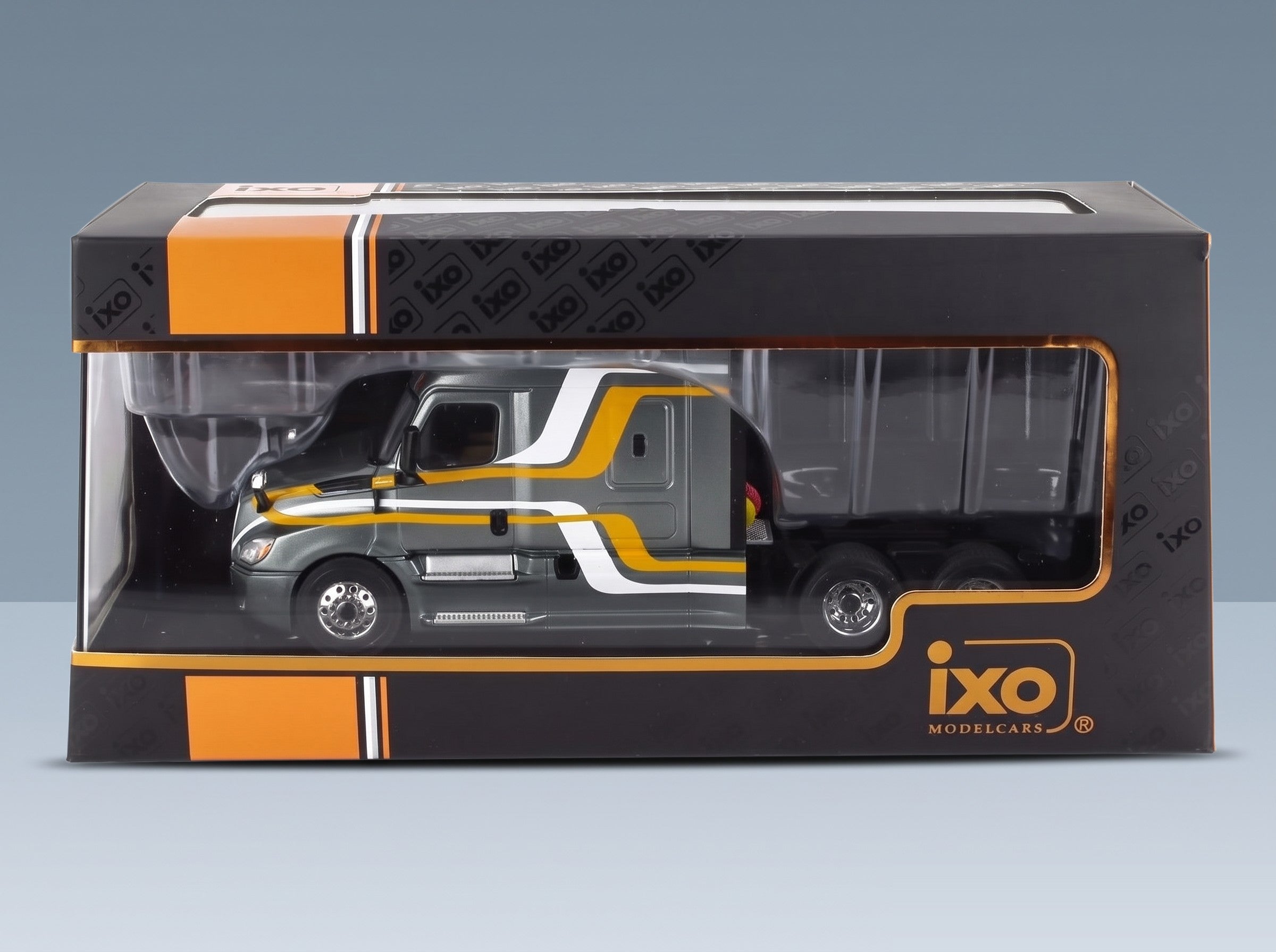 Freightliner Coronado Tractor Truck 2018 IXO Models 1:43 scale model - original packaging
