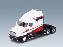 Kenworth T2000 Tractor Truck 1998 IXO Models 1:43 scale model - front three-quarter view