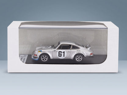 Porsche 911 Carrera RSR Martini Racing No. 61 Schurti Koinigg 4h Le Mans 1973 Trofeu 1:43 scale model - side view in display case
