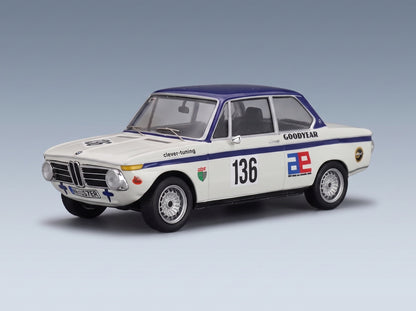 BMW 1602 No. 136 Helmut Elmar Clever 300 km Nürburgring 1971 Trofeu 1:43 scale model - front three-quarter view