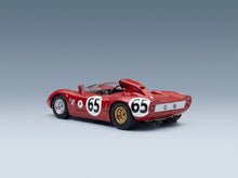 Alfa Romeo 33 Spider Team Autodelta No. 65 A. De Adamich T. Zeccoli 12h Sebring 1967 Spark Model 1:43 - rear three-quarter view
