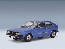 Volkswagen Scirocco MkI GTi 1976 Blue Metallic KK Scale 1:18 scale model - front three-quarter view