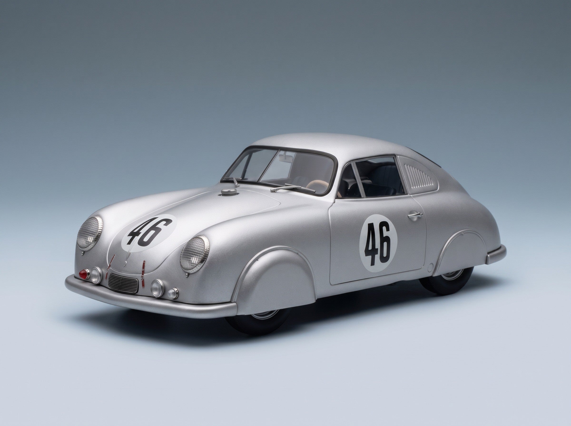 Porsche 356 SL Coupé Team Porsche K.G. No. 46 Auguste Veuillet Edmond Mouche Winner Class 24h Le Mans 1951 Werk83 1:18 scale model - front three-quarter view