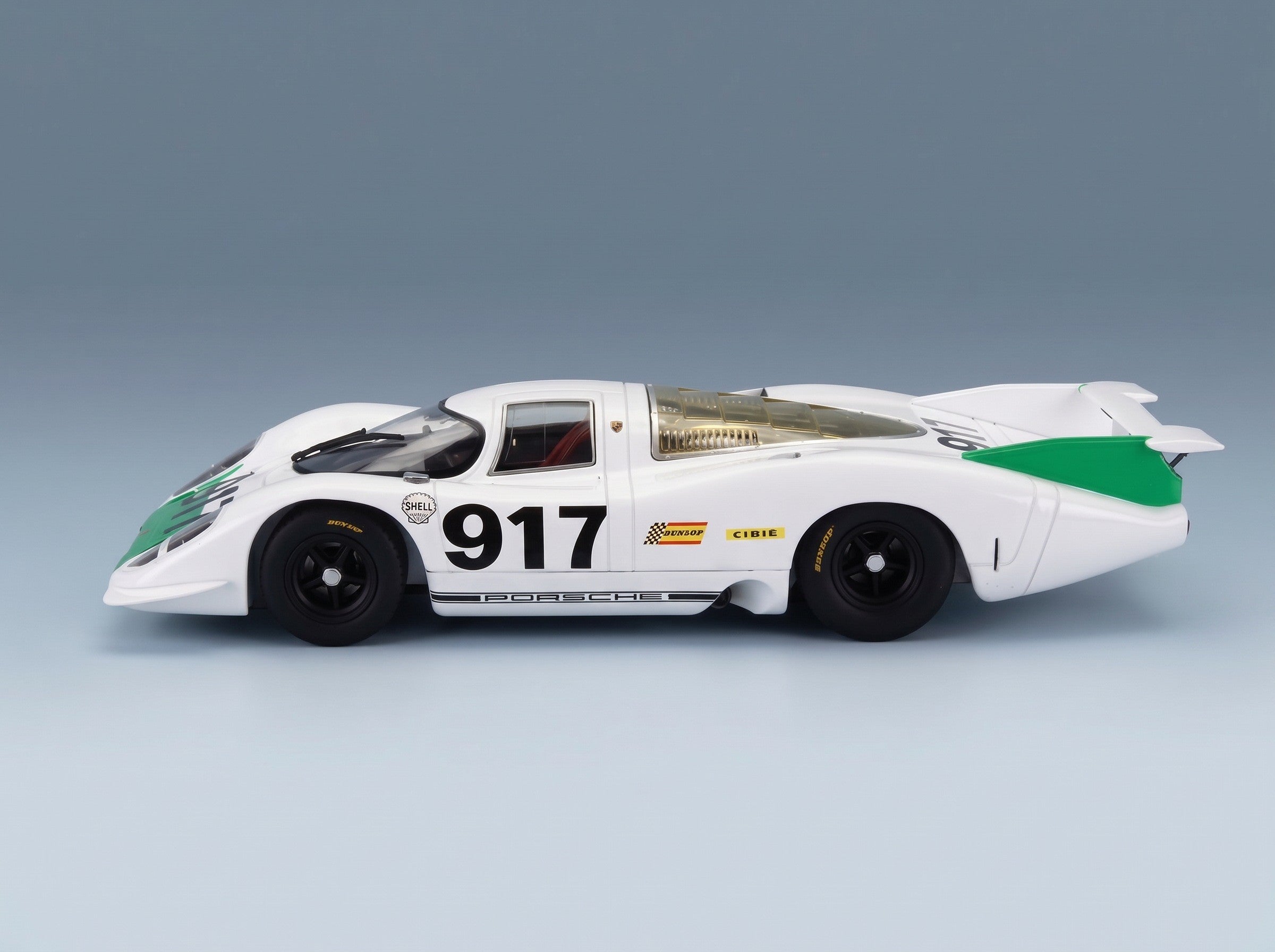Porsche 917 LH 4.5L No. 917 Geneva Motor Show 1969 White Green Werk83 1:18 scale model - side view