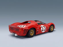 Ferrari 330 P3 Spider Team Ferrari Spa Sefac No. 23 Lorenzo Bandini Chris Amon Winner 24h Daytona 1967 Werk83 1:18 scale model - rear three-quarter view