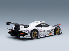 Porsche 911 GT1-98 3.2L Turbo Porsche AG Mobil-1 No. 26 Allan McNish Laurent Aiello Stéphane Ortelli Winner 24h Le Mans 1998 Werk83 1:18 scale model - rear three-quarter view