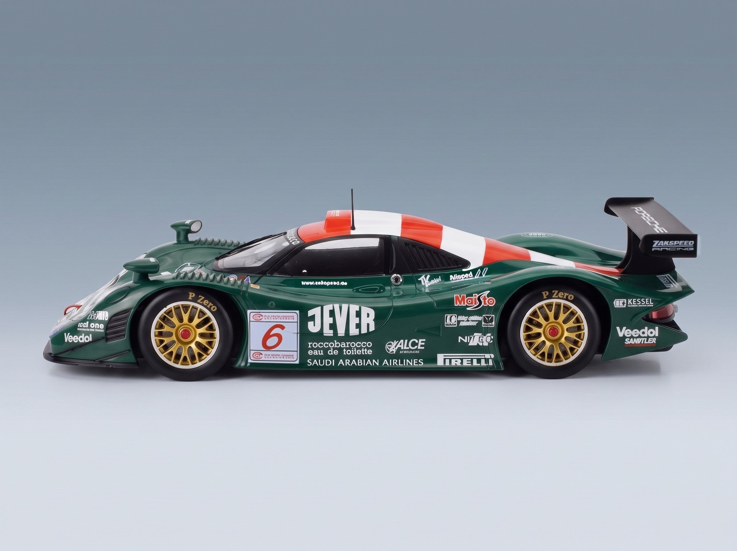 Porsche 911 GT1-98 Team Zakspeed Racing No. 6 Michael Bartels Armin Hahne FIA GT Championship Silverstone 1998 Werk83 1:18 scale model - side view