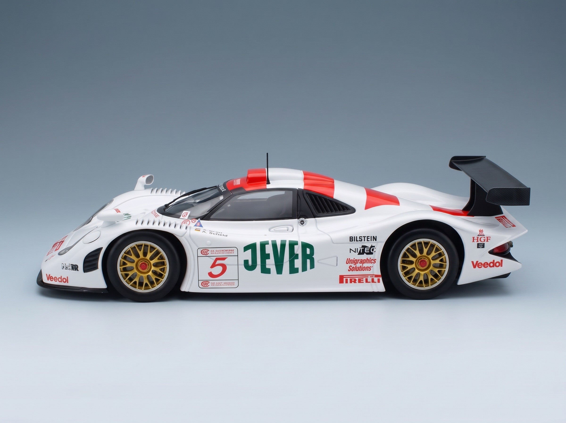 Porsche 911 GT1-98 Team Zakspeed Racing No. 5 Alexander Grau Andreas Sheld 4th FIA GT Championship Oschersleben 1998 Werk83 1:18 scale model - side view