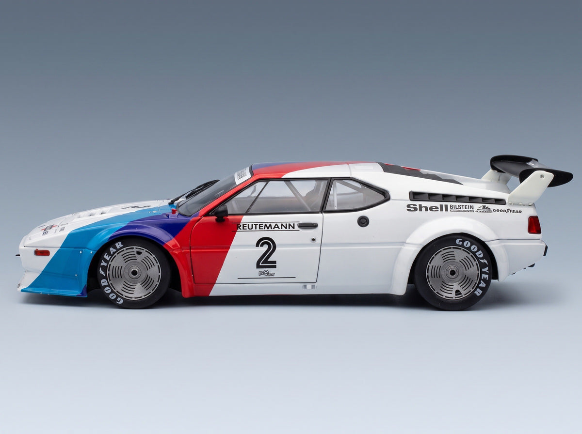 BMW M1 Team BMW Motorsport No. 2 Carlos Reutemann ProCar Series 1979 Werk83 1:18 scale model - side view