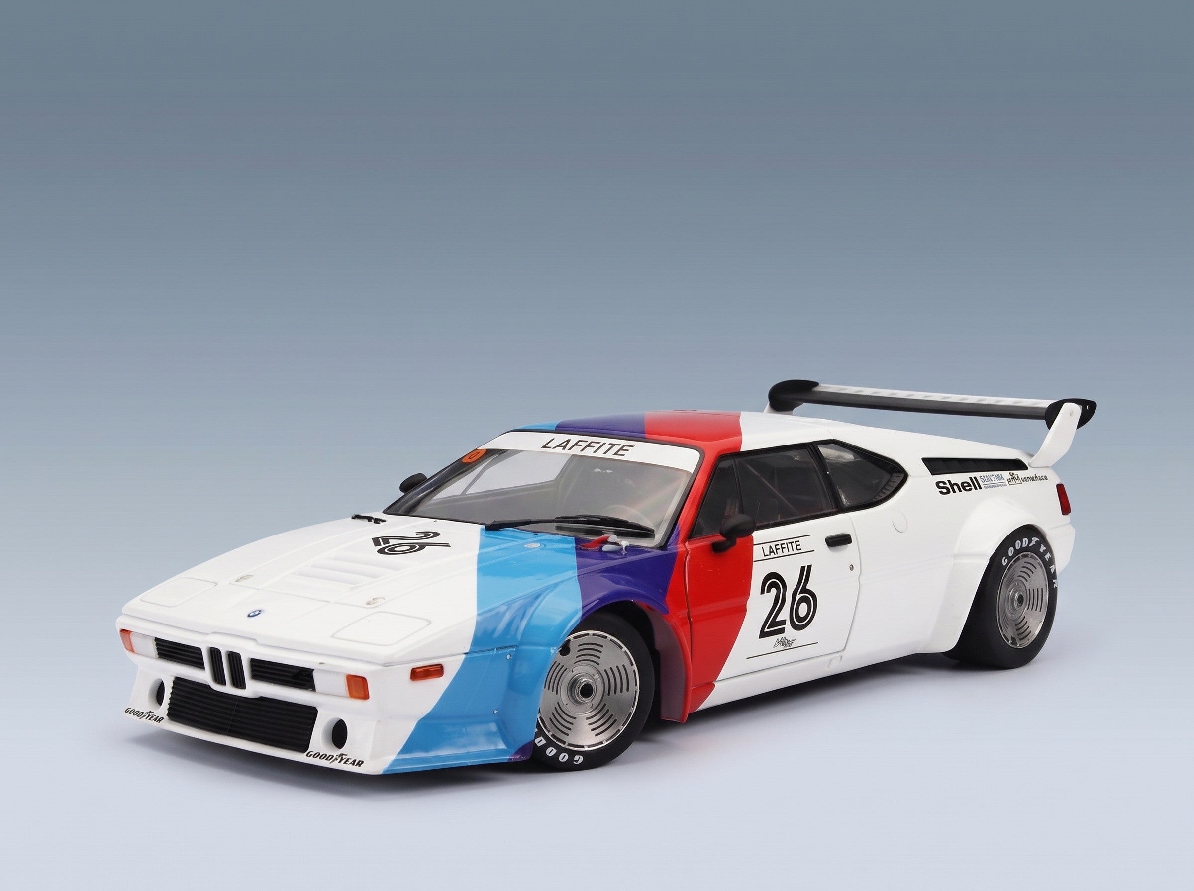BMW M1 M88 3.5L Team BMW Motorsport No. 26 Jacques Laffite Procar Series 1979 Werk83 1:18 scale model - front three-quarter view