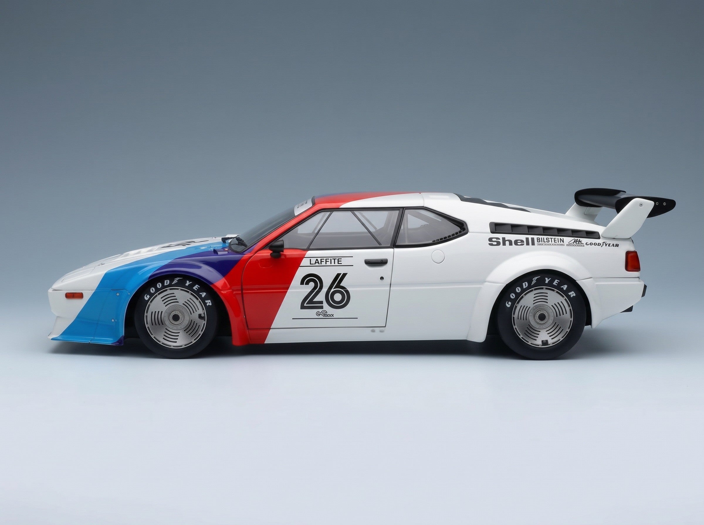 BMW M1 M88 3.5L Team BMW Motorsport No. 26 Jacques Laffite Procar Series 1979 Werk83 1:18 scale model - side view