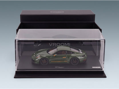 Porsche 911 S/T (992) Sonderwunsch 2024 NATO Olive Spark Model 1:43 - original packaging