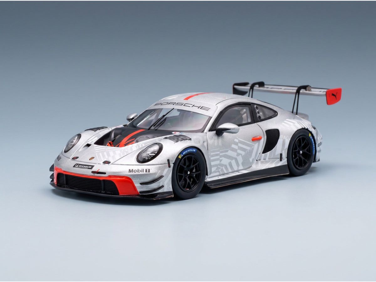 Porsche 911 GT3 R EVO 2024 Spark 1:43 scale model - front three-quarter view