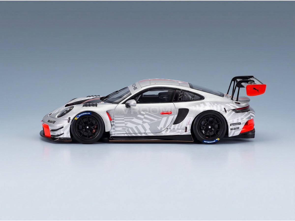 Porsche 911 GT3 R EVO 2024 Spark 1:43 scale model - side view