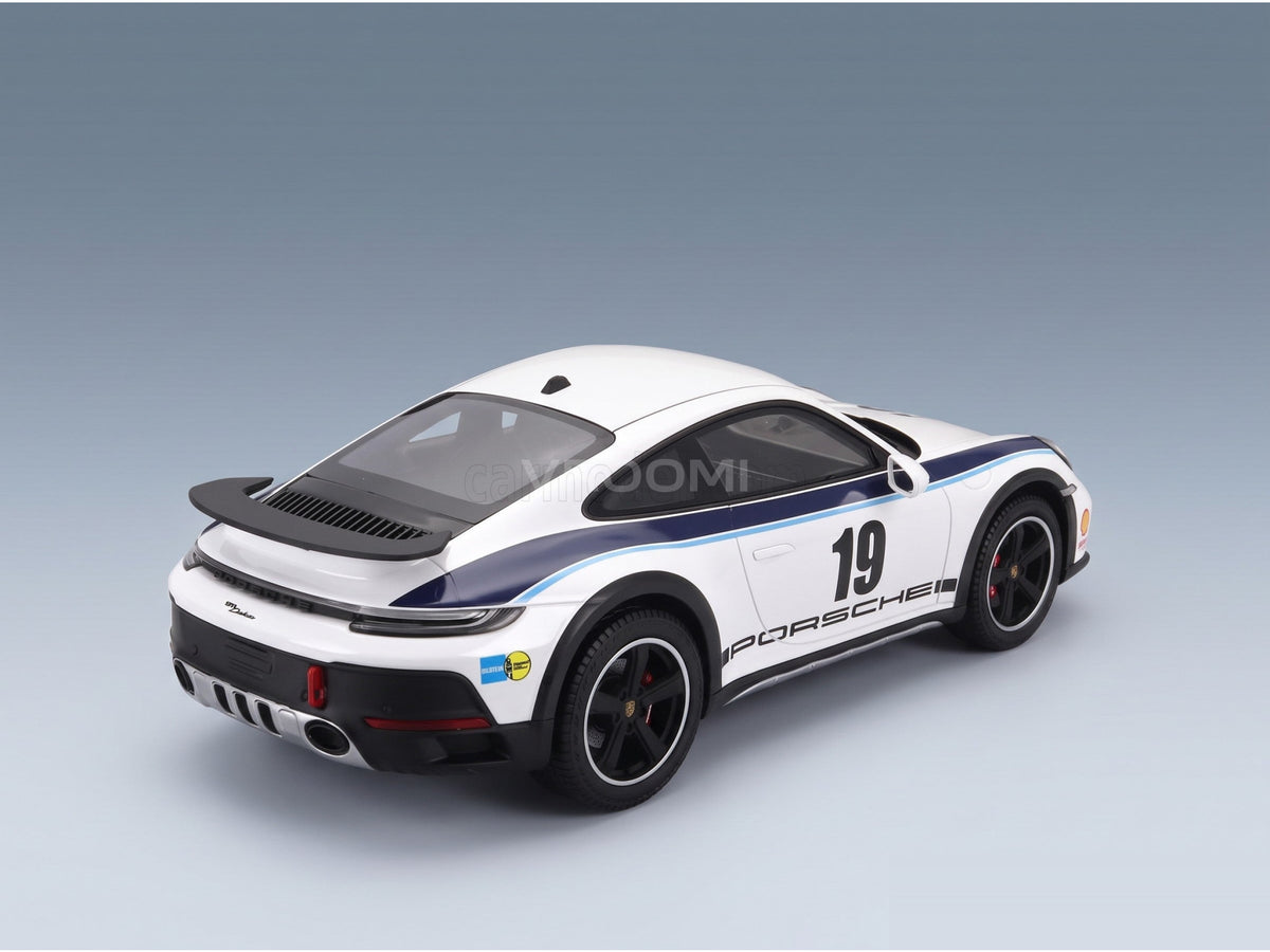 Porsche 911 992 Coupe No. 19 Rally Dakar Design 2022 with Showcase Spark Model 1:18 scale model - rear three-quarter view