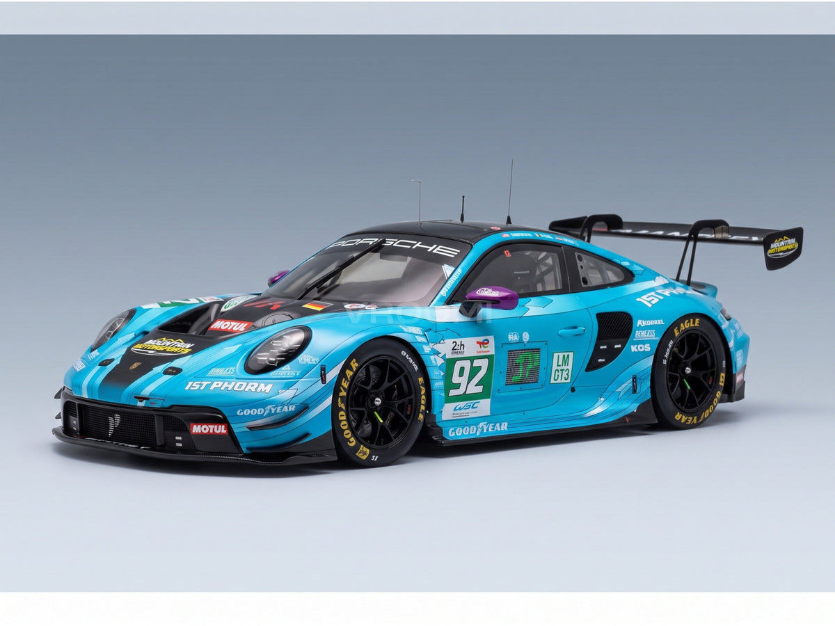 Porsche 911 GT3 R (992) Manthey 1st Phorm No. 92 Hardwick Lietz Pera Winner LMGT3 24h Le Mans 2025 with Showcase Spark 1:18 scale model - front three-quarter view